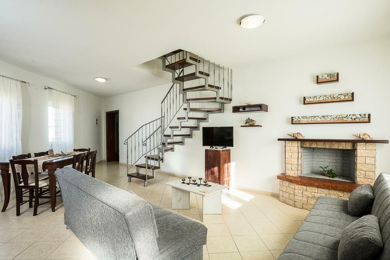 Sea Side House Rapanas Βίλα Φαλάσαρνα Εξωτερικό φωτογραφία